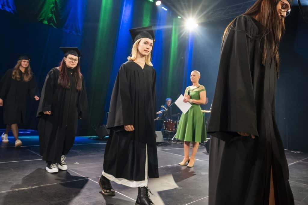 diplomation 073 1
