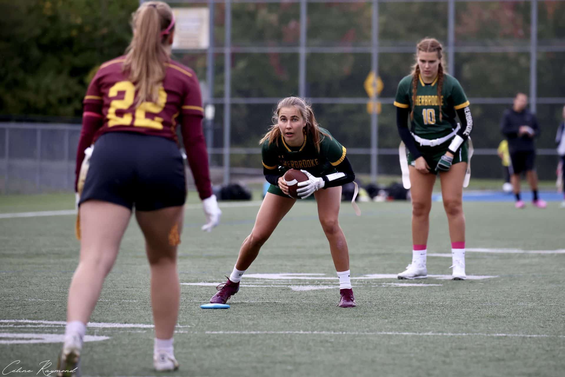 Mariane Beaupré - entraîneuse-chef de la toute nouvelle équipe féminine de flag football